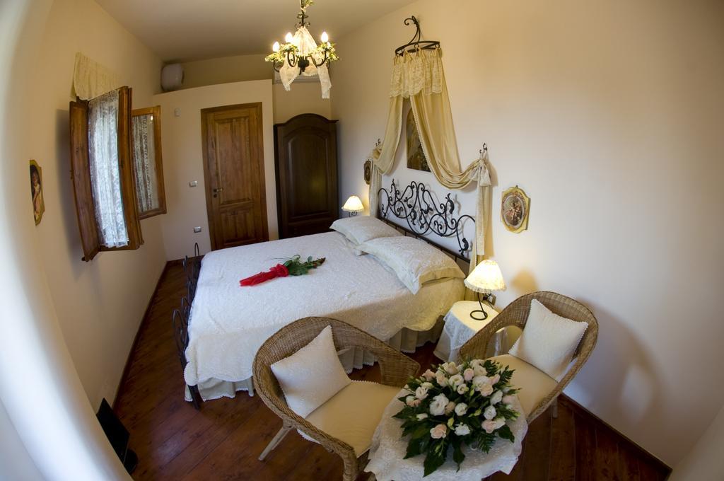 Le Querce Di Mamre Villa Manfredonia Buitenkant foto
